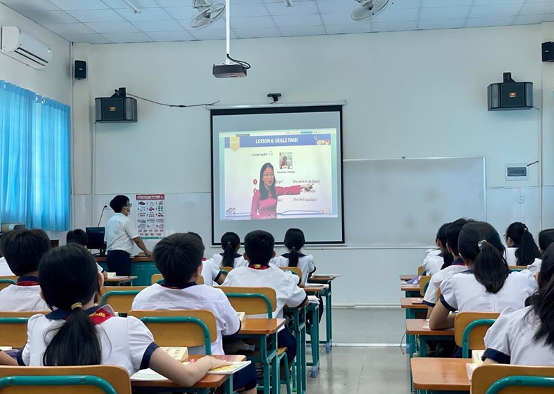 Lựa chọn loa chuyên dùng cho phòng học chuyên nghiệp nhất hiện nay